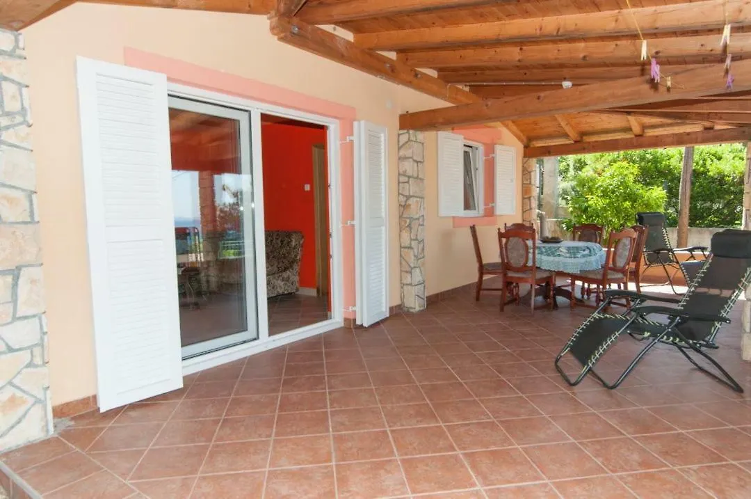 Apartment Mihaljinec Martinscica (Cres)
